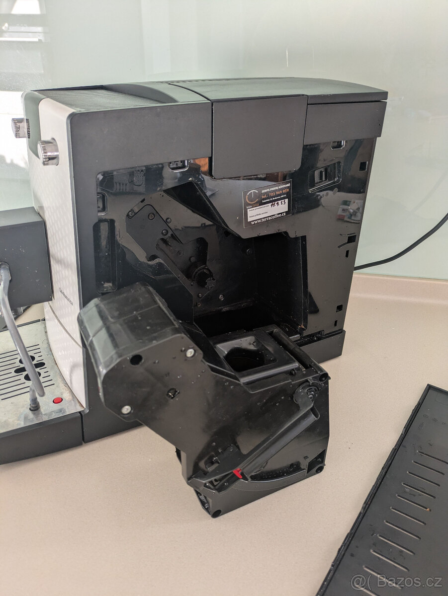 Kávovar Nivona cafe Romantika NICR 778 - 8