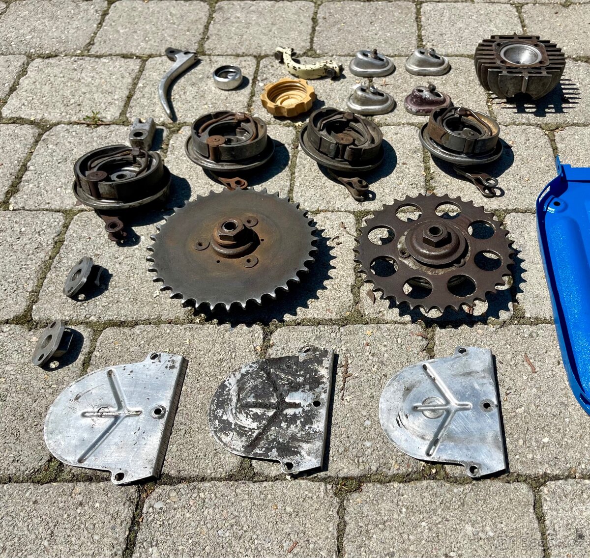 Stadion S11, S22, Jawetta - dily - 8