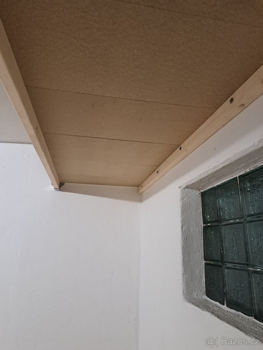 Pronájem garáže v Rakovniku - 8