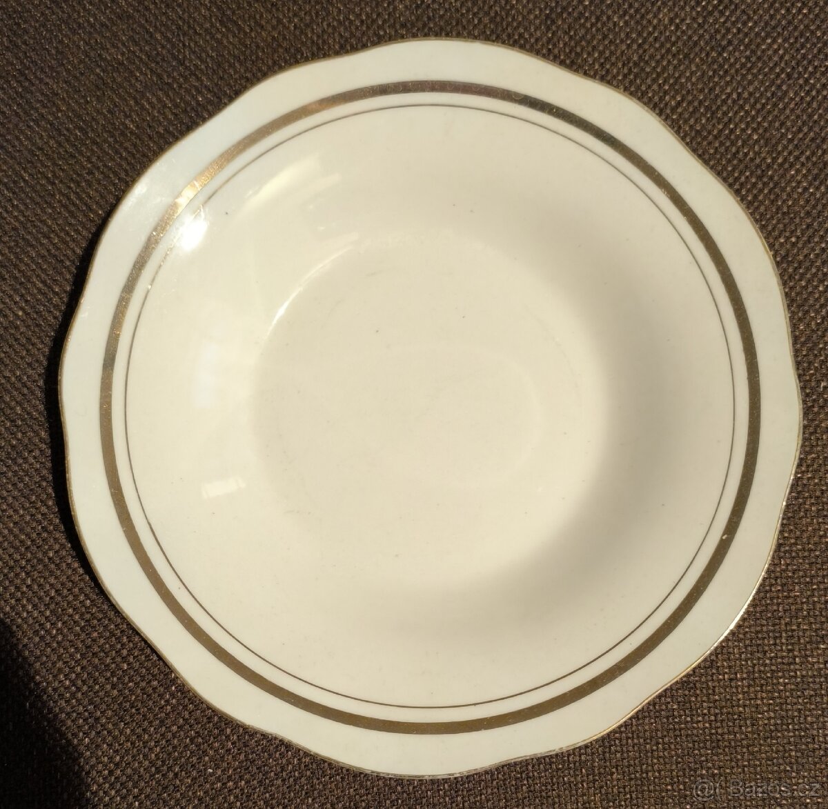 Talíře (různé) - 8