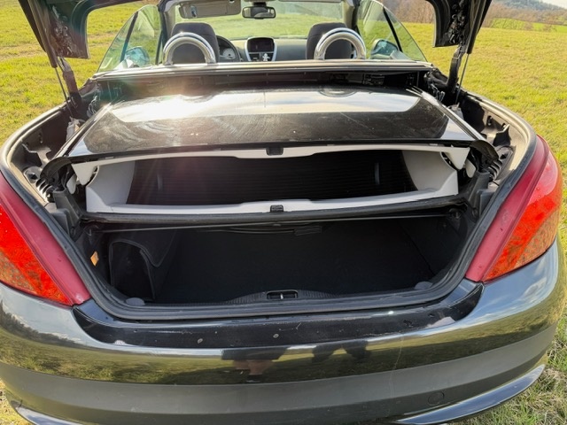 Peugeot 207cc 1.6hdi - 8