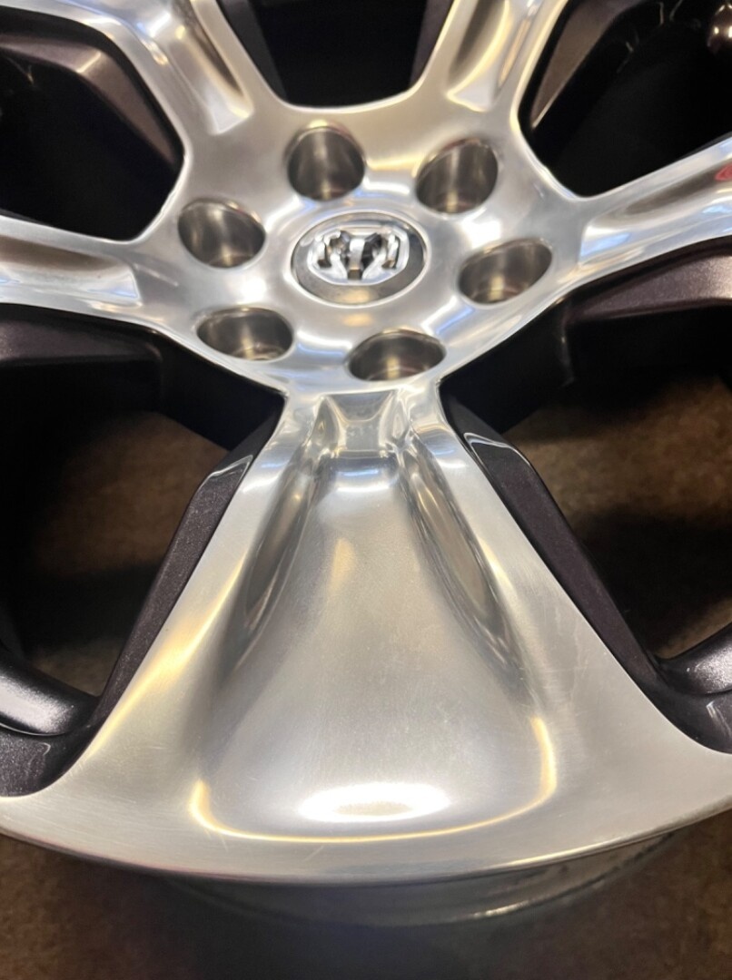 6x139.7 R20 Dodge RAM 1500 5.generace + senzor - TOP - 8