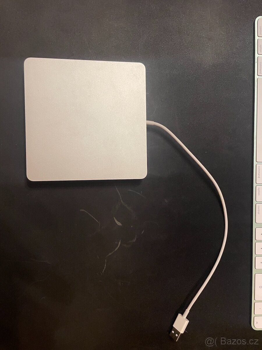 Prodám MacBook Pro 13',3' (2015) i5/16GB/256ssd/NOVÁ BATER - 8