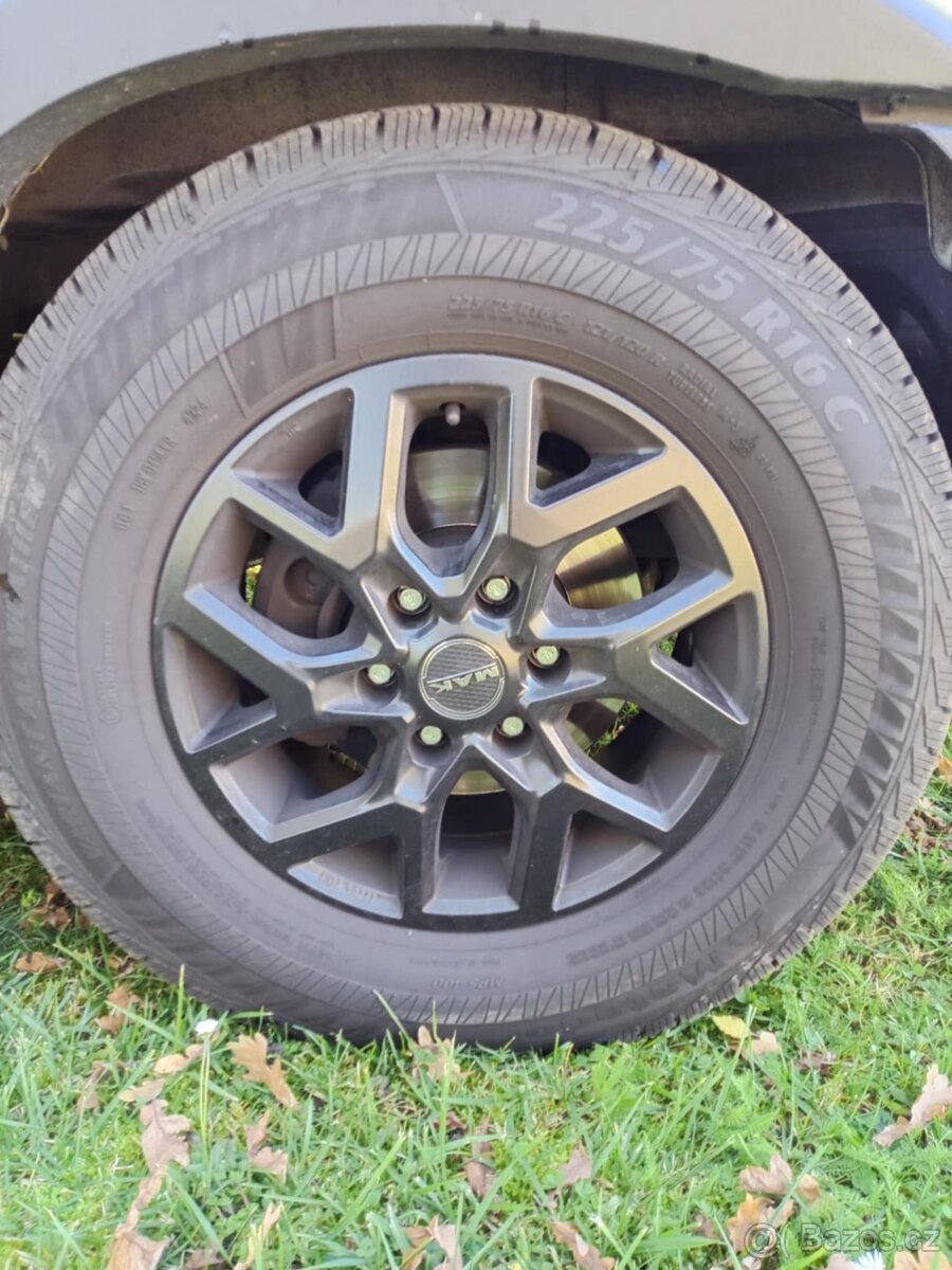 Obytný automobil IVECO Daily - 8