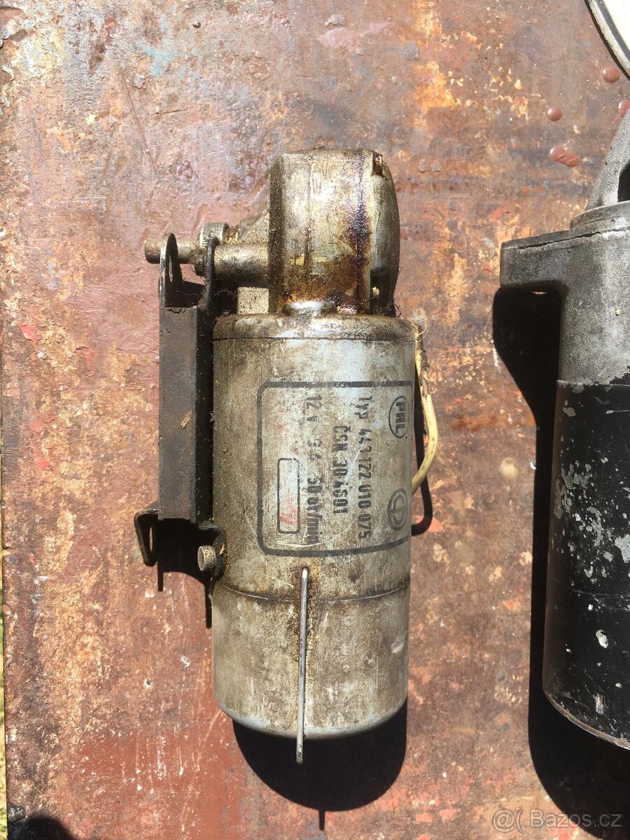 Zadní okno Škoda 1000MB - 8