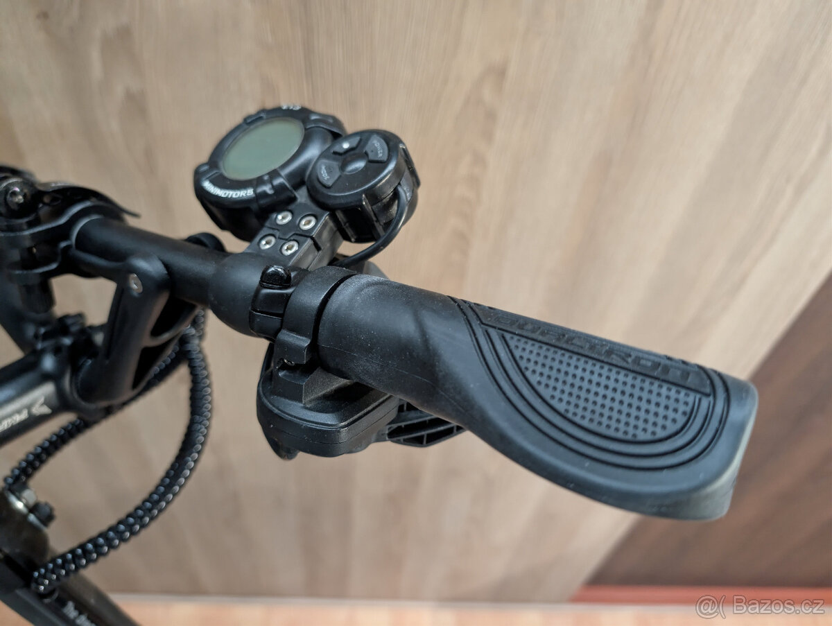 Elektrokoloběžka Dualtron Victor Pro - 8