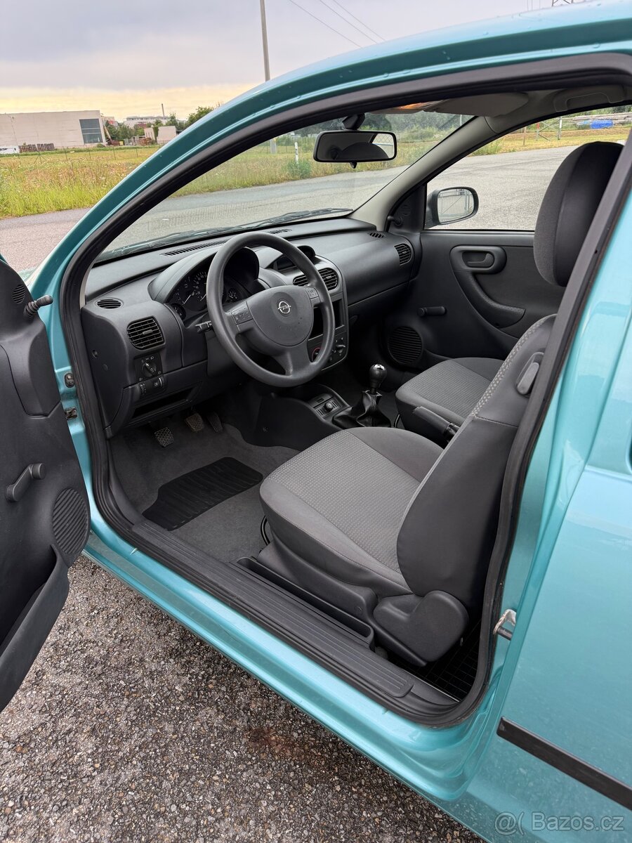 Opel Corsa C benzín 78k km - 8