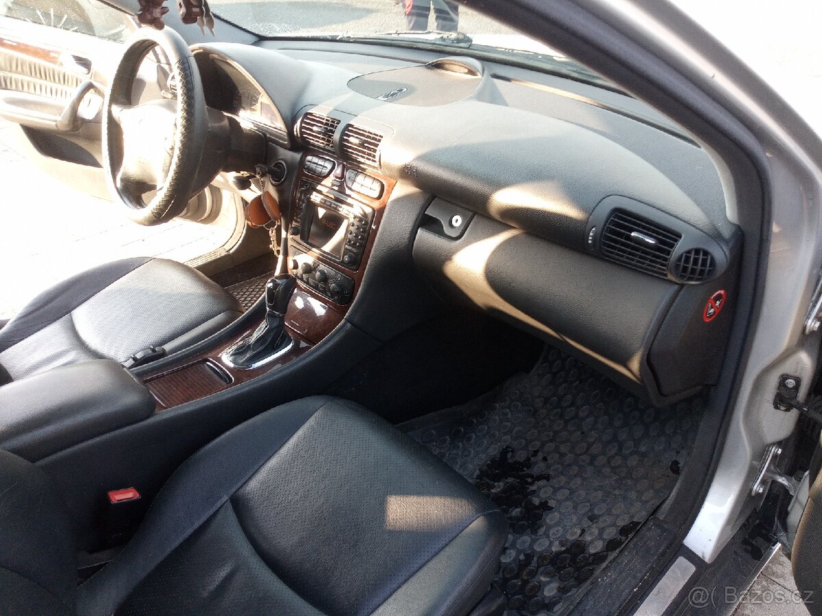Mercedes c 240 4-matic - 8
