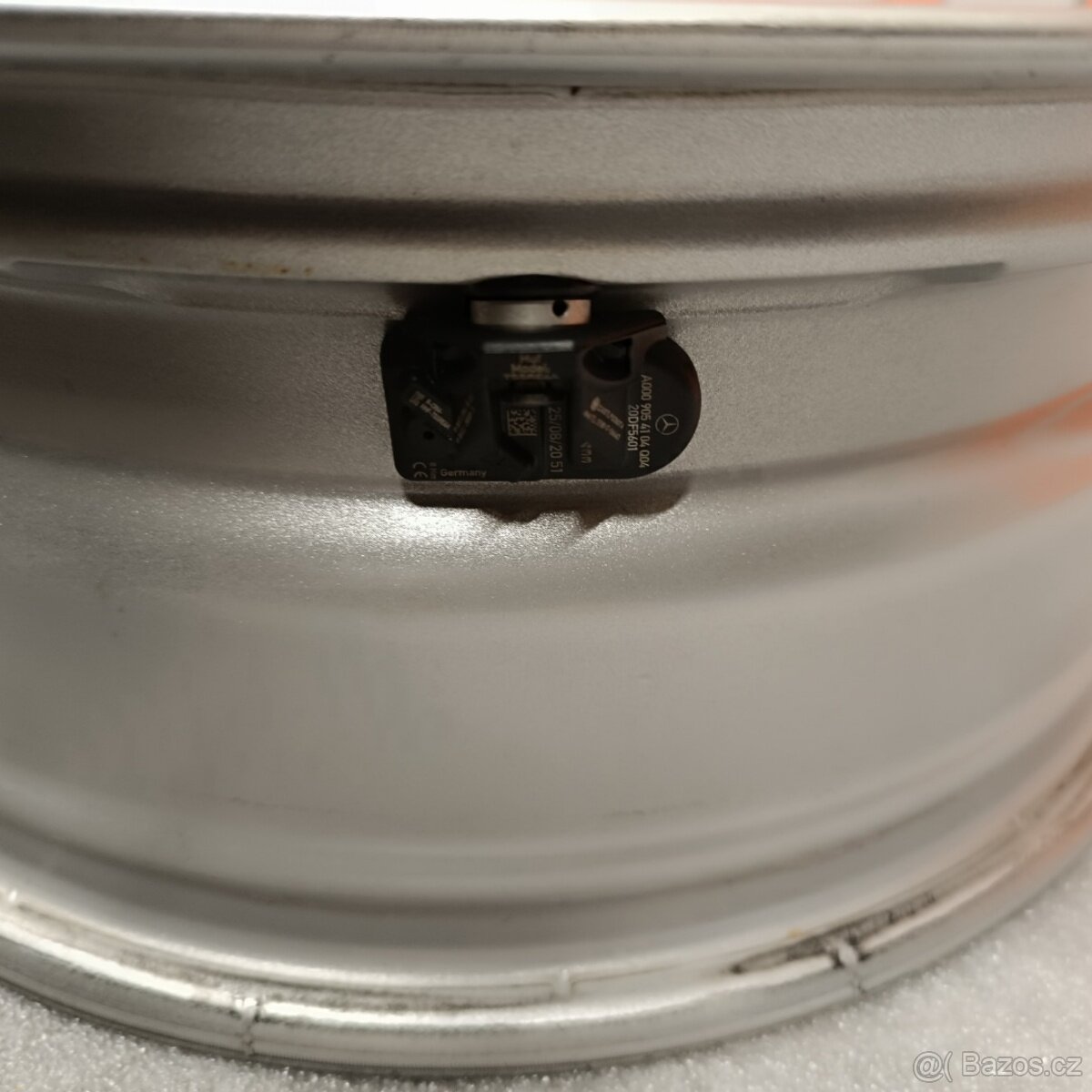 Alu kola Mercedes A-Class , B-Class 6,5Jx17 ET44 - 8