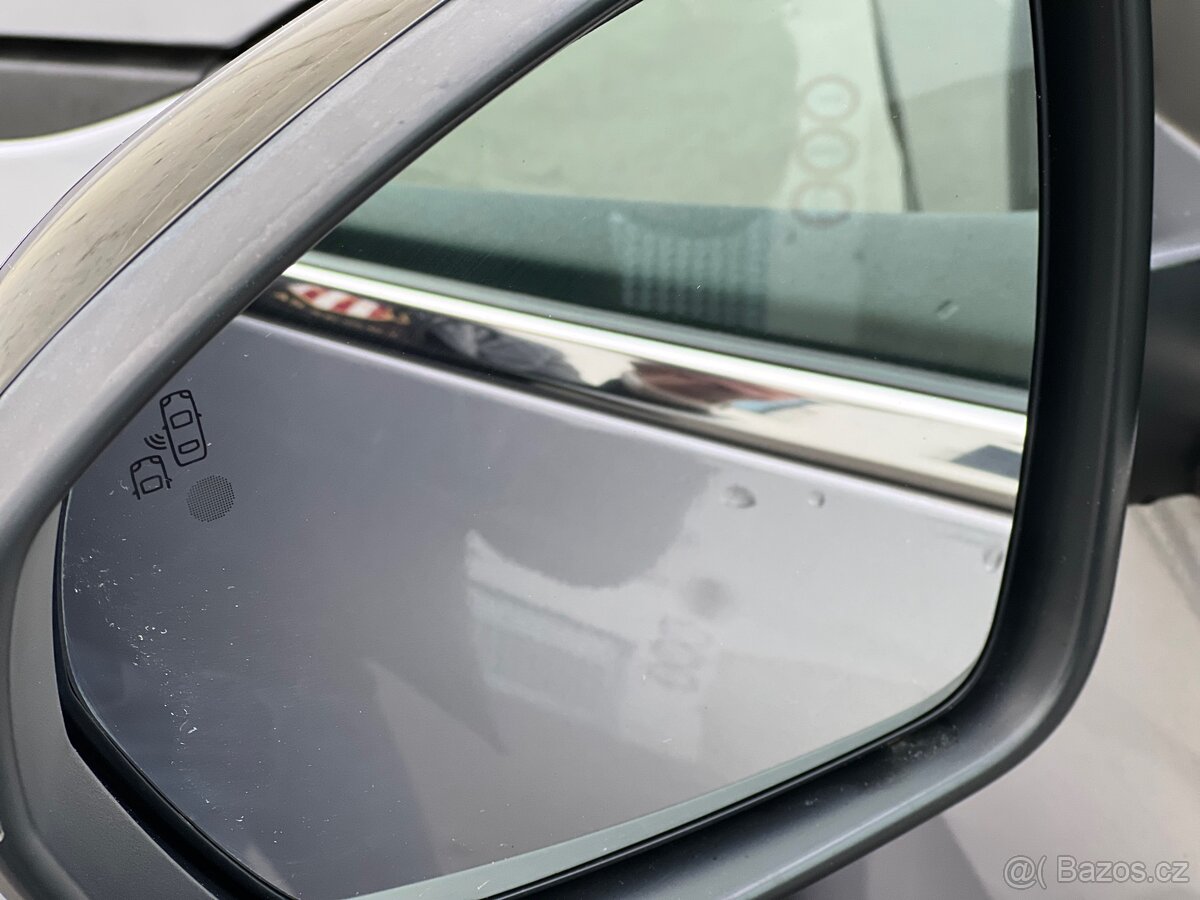 Peugeot 5008 GT-Line | 2018 | 1.5 BlueHDi 96 kW | 7 míst - 8