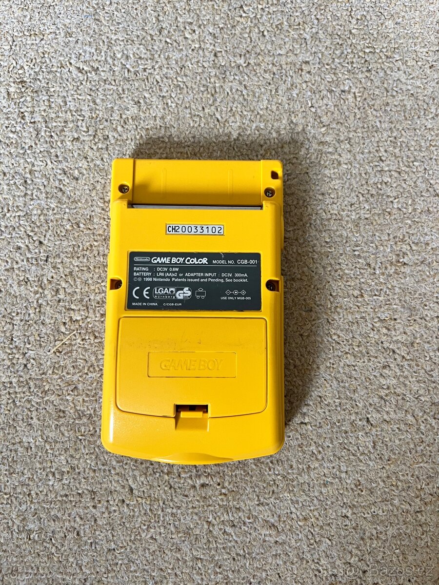 Vzácný Gameboy kolor - 8
