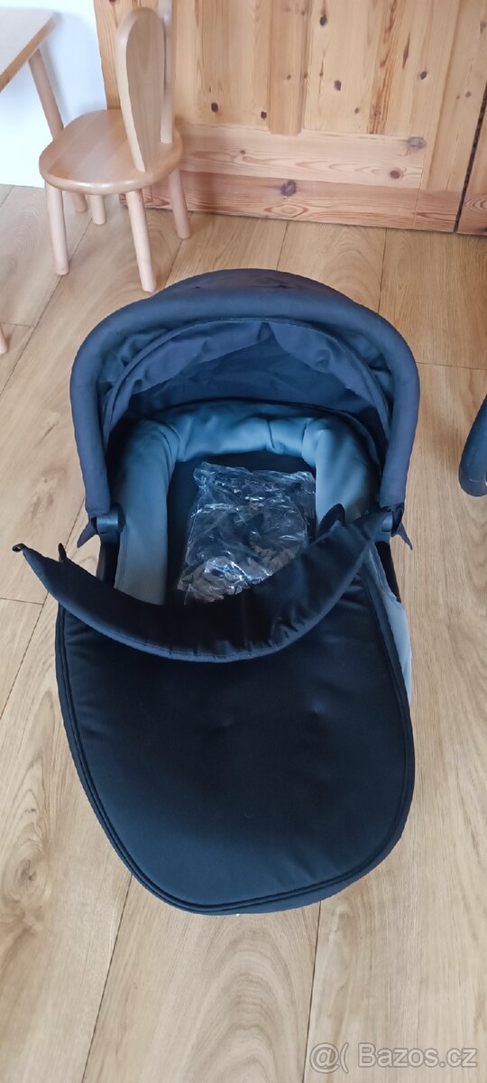 Kočárek Thule Urban Glide - 8