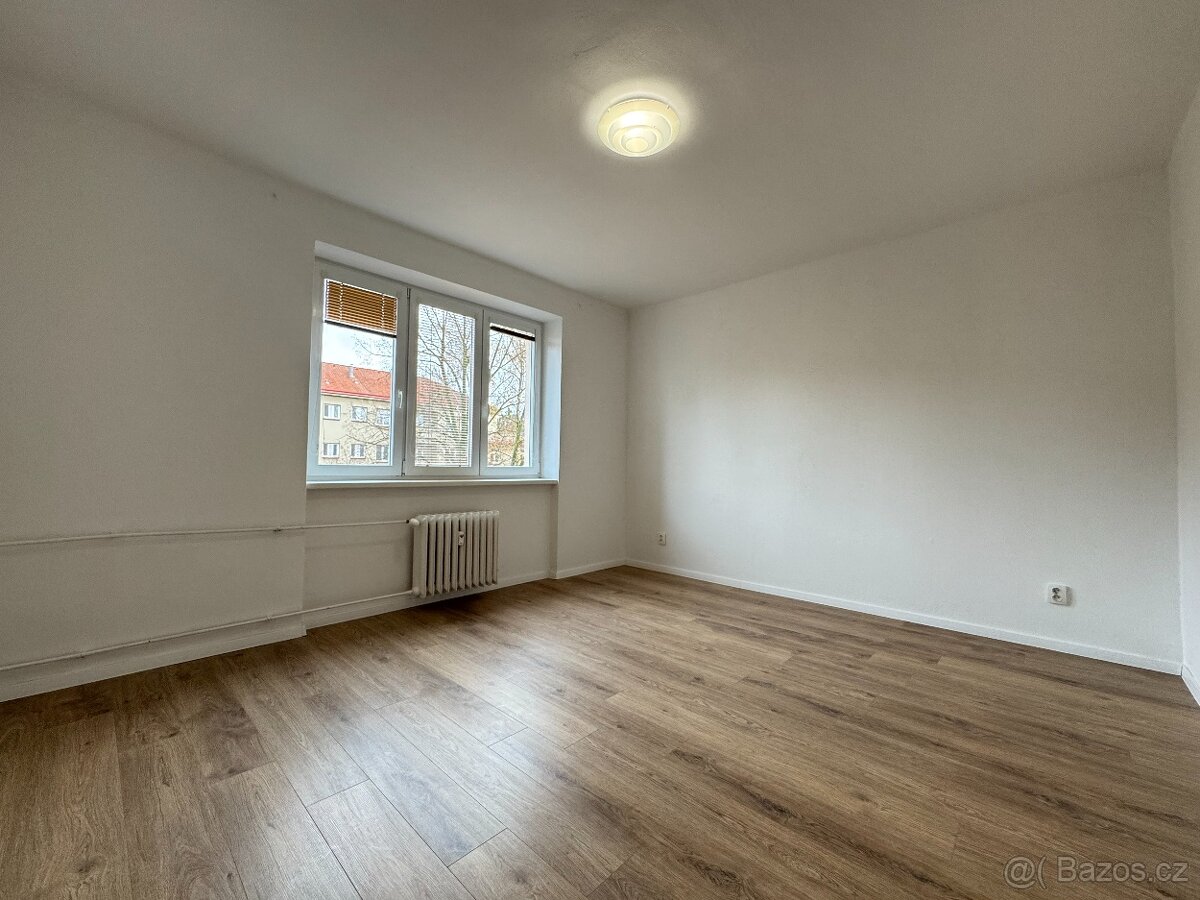 Pronájem bytu 3+1,Gorkého, Pardubice - Zelené Předměstí - 8