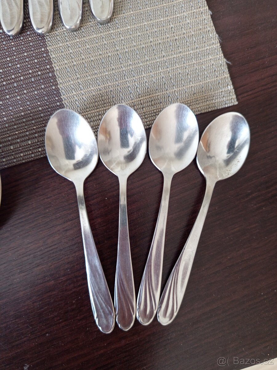 RETRO RUSKE PRIBORY - 8