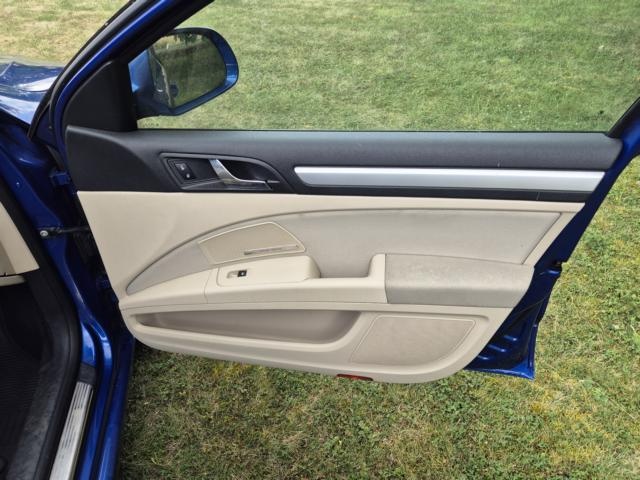 Prodám Škoda Superb 2.0 TDI 125 kW - Elegance 4x4 - 8