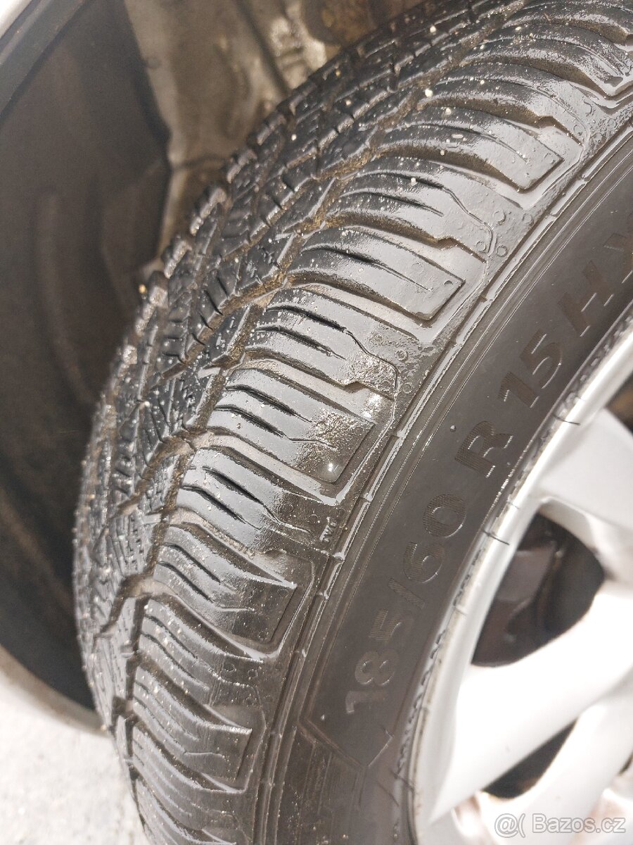 Toyota yaris Top - 8