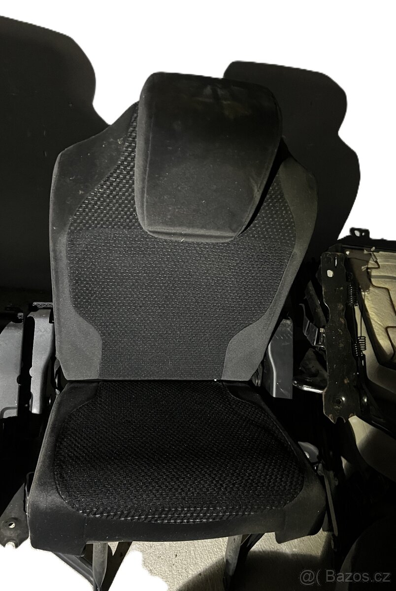 Autosedačky Peugeot Citroen - 8