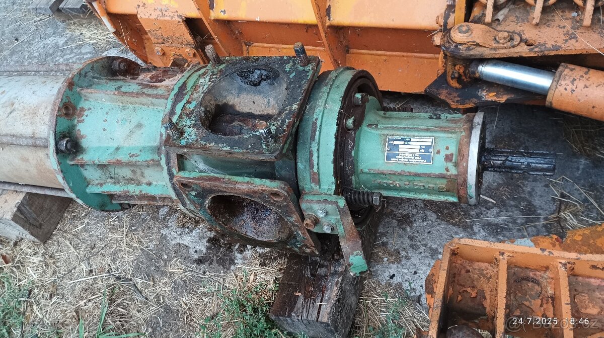 Fekál Marchner čerpadlo+armatury - 8