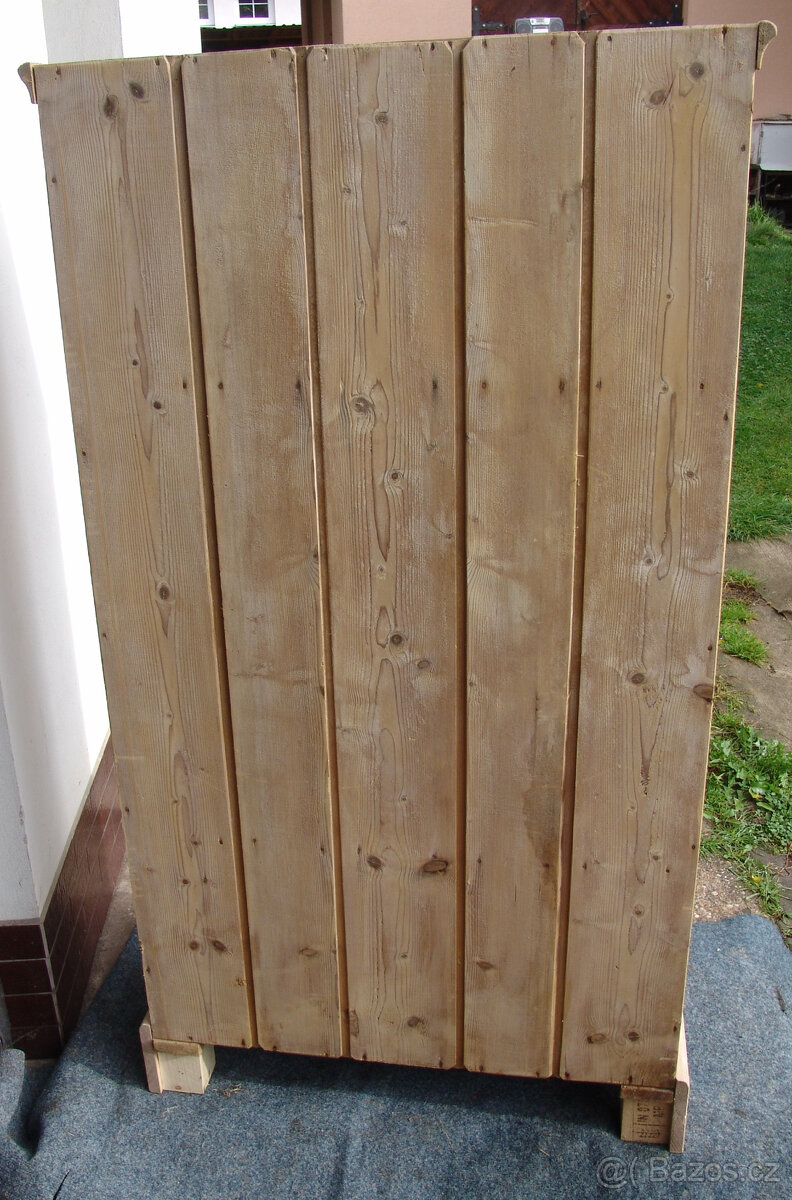 Starožitná, otevřená skřínka s šuplíky. - 8