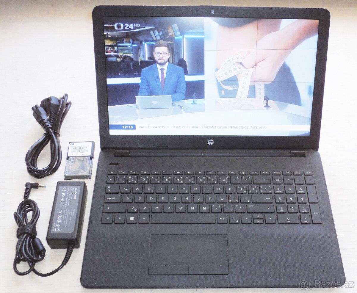 HP 15- rb014nc . 8GB DDR4 . Radeon R2 . SSD . Win11 - 8