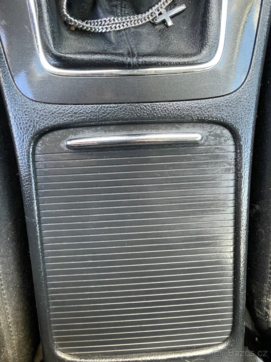 Volkswagen Passat 2.0 TDI - 8