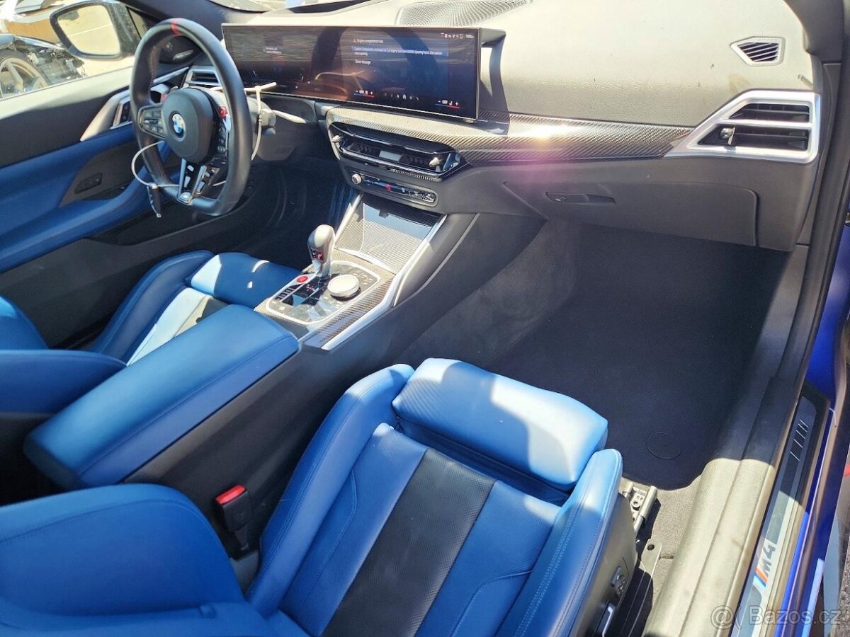 BMW M4 Competition 2025 - 8