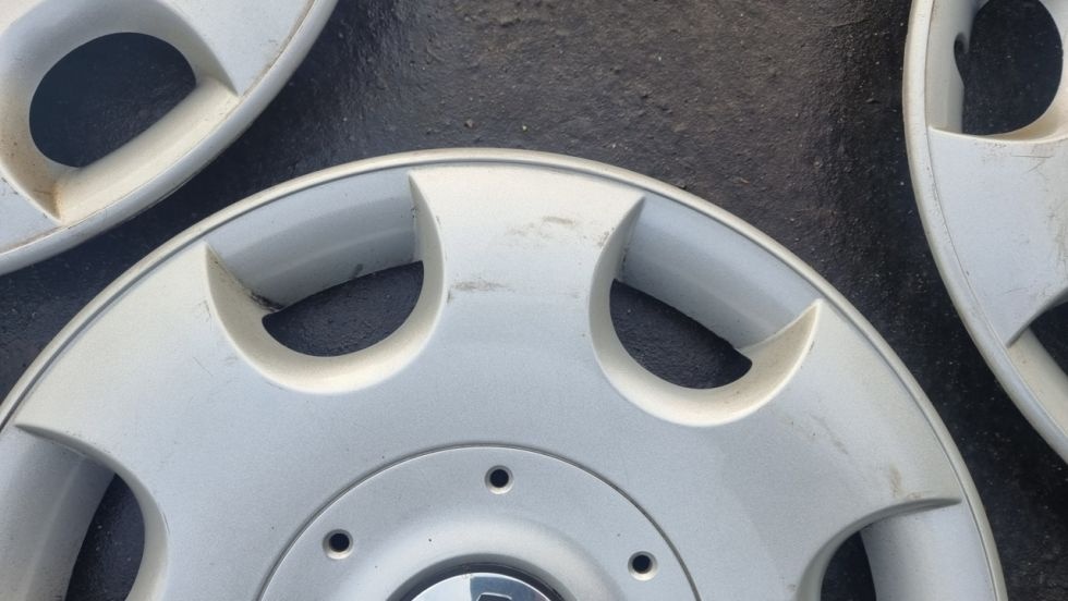 Originální poklice R16 VW - 8