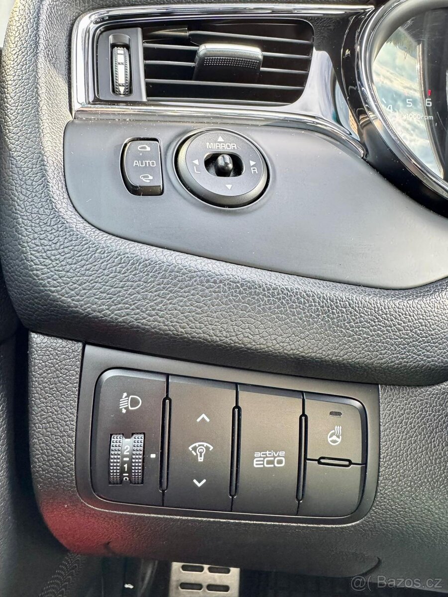 Kia Ceed 1,6 crdi 100 kw Gt line automat - 8