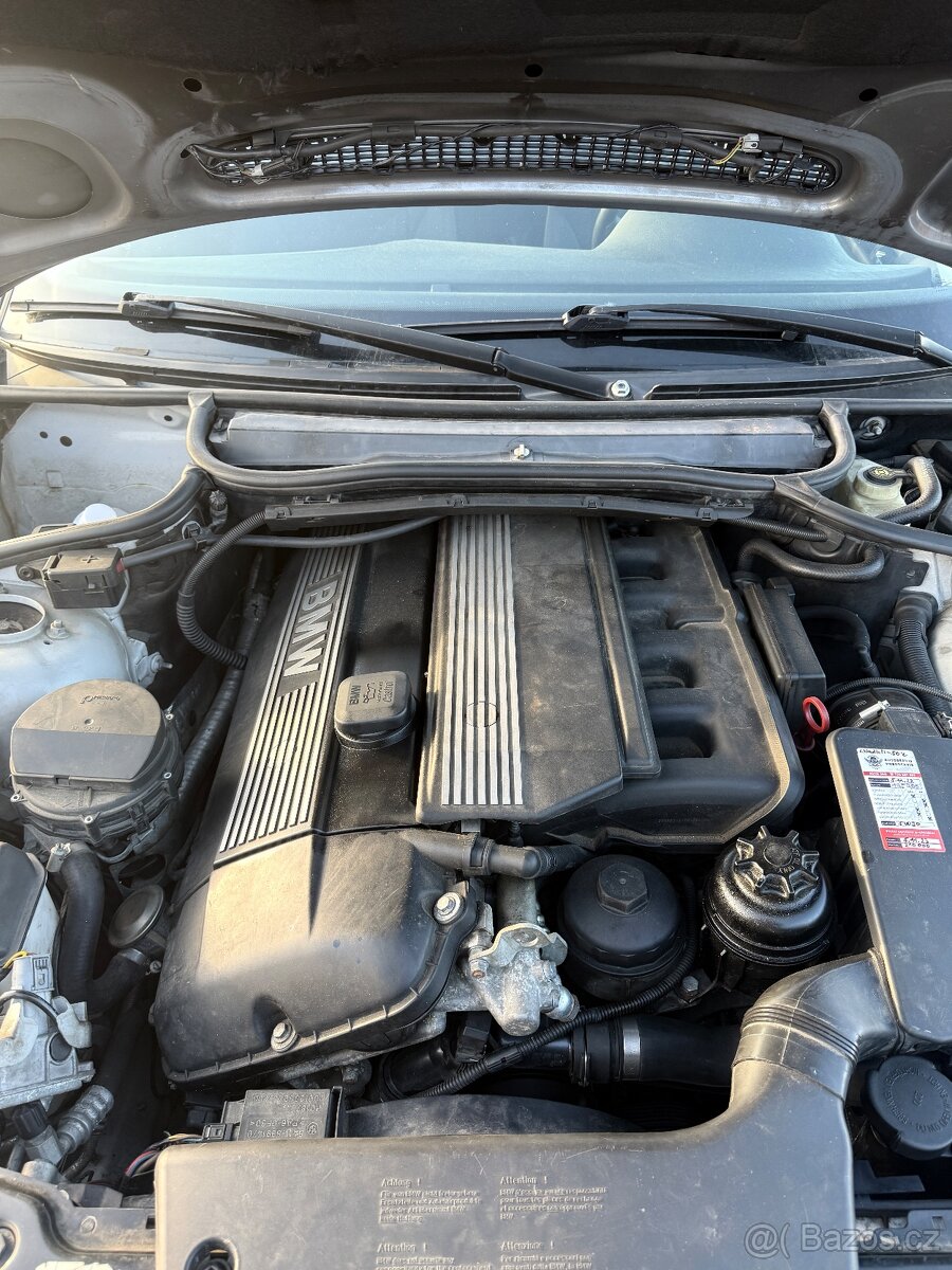 Bmw e46 320i - 8