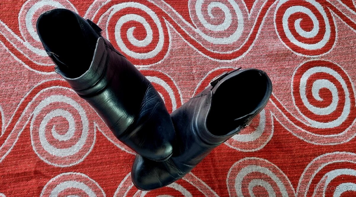 Černé jarní boty - 8