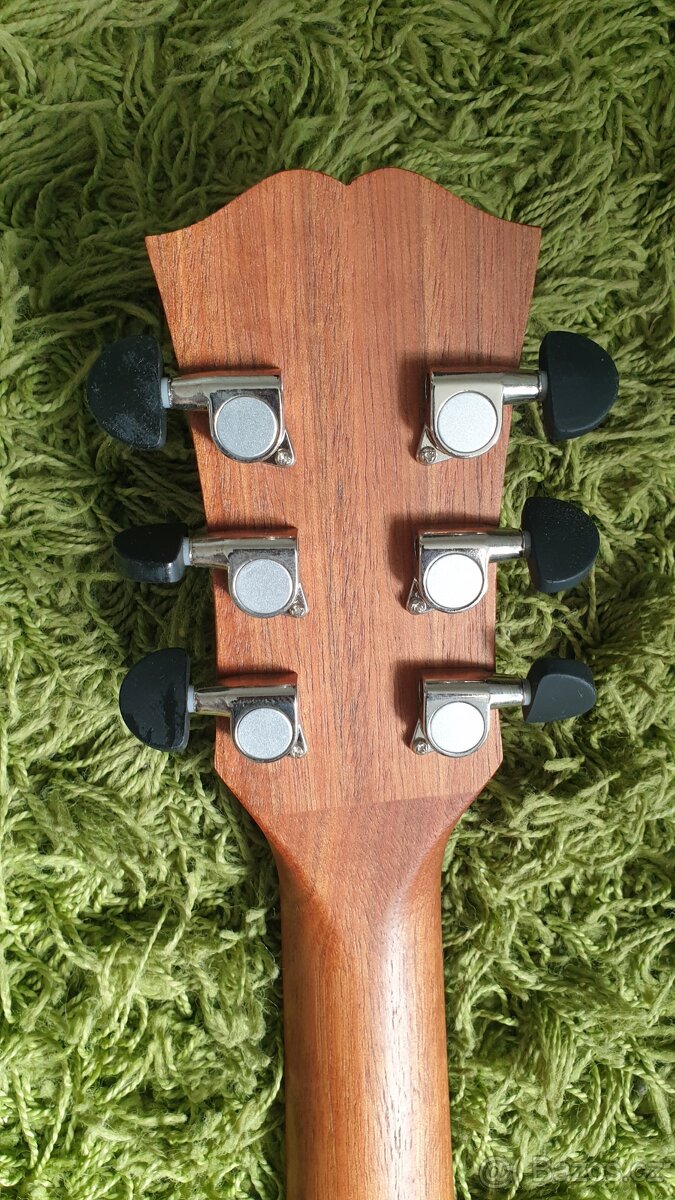 Akustická kytara Dowina D-S - 8