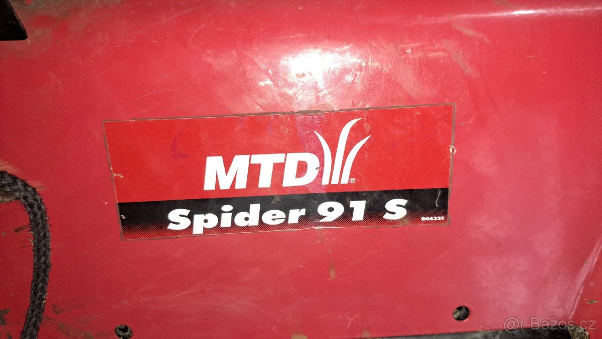 Zahradní traktor ( traktůrek ) MTD - 8