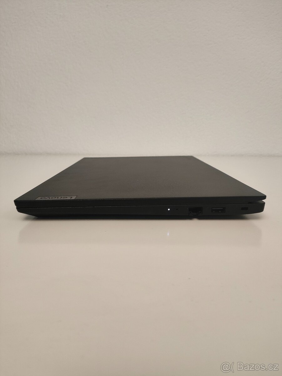 Lenovo V15 G3 | i5-1235U | 16 → 32 GB RAM | 512 → 1 TB SSD - 8