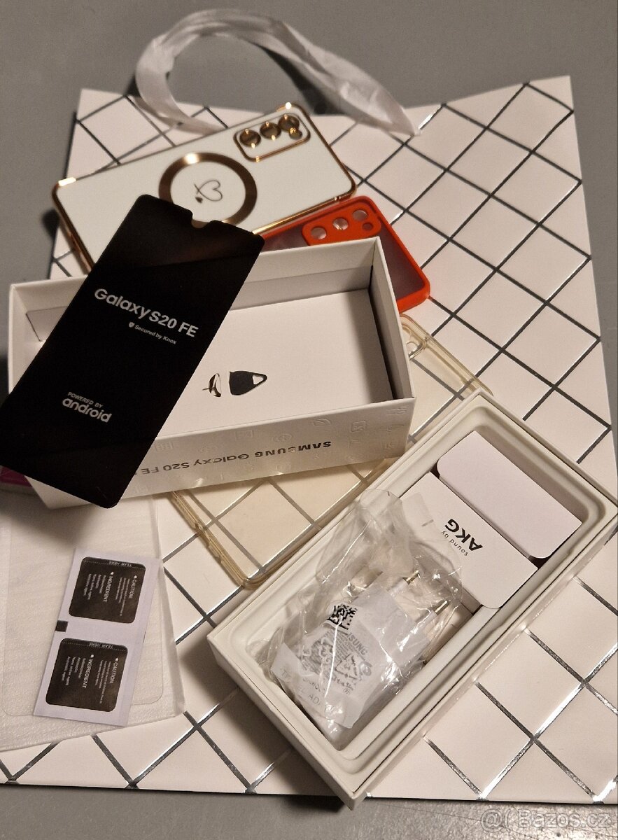 Samsung Galaxy S20 FE 5G 6/128 GB - 8