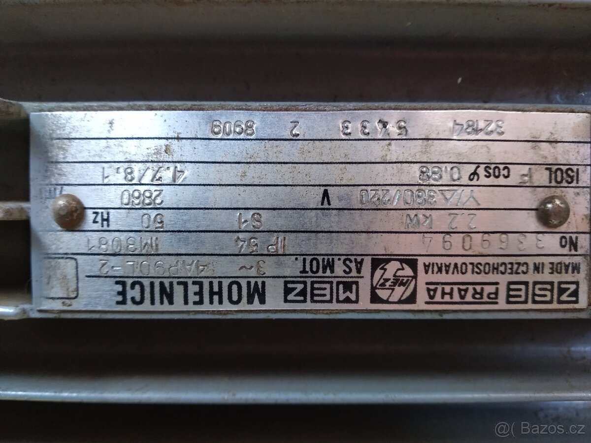 Třífázový asynchronní motor - přírubový - 8