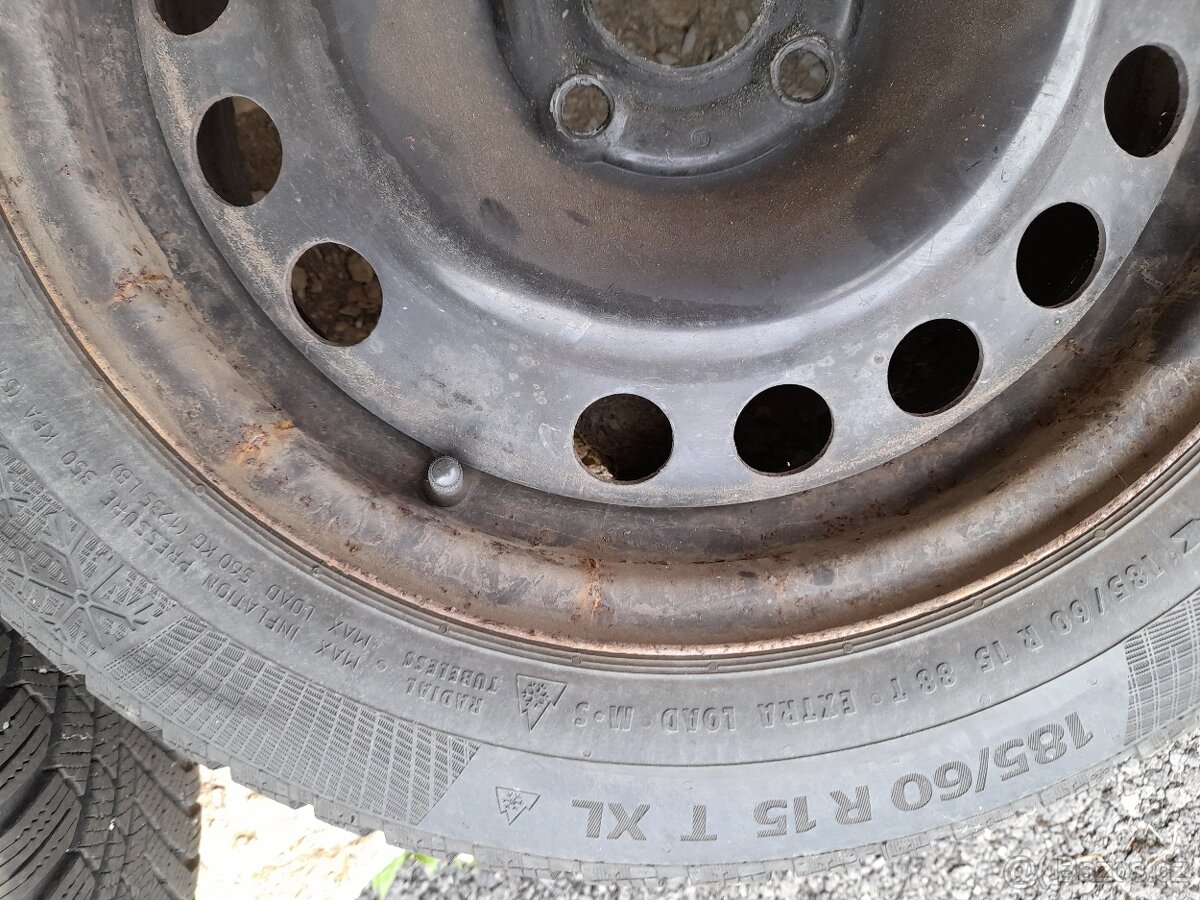 zimní pneumatiky s plechovými ráfky - 8