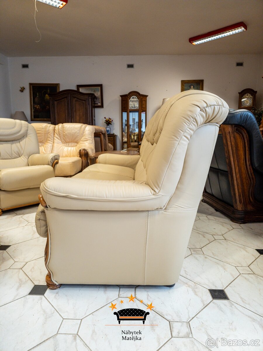 Italská sedací souprava 3+1+1 - super stav - 8
