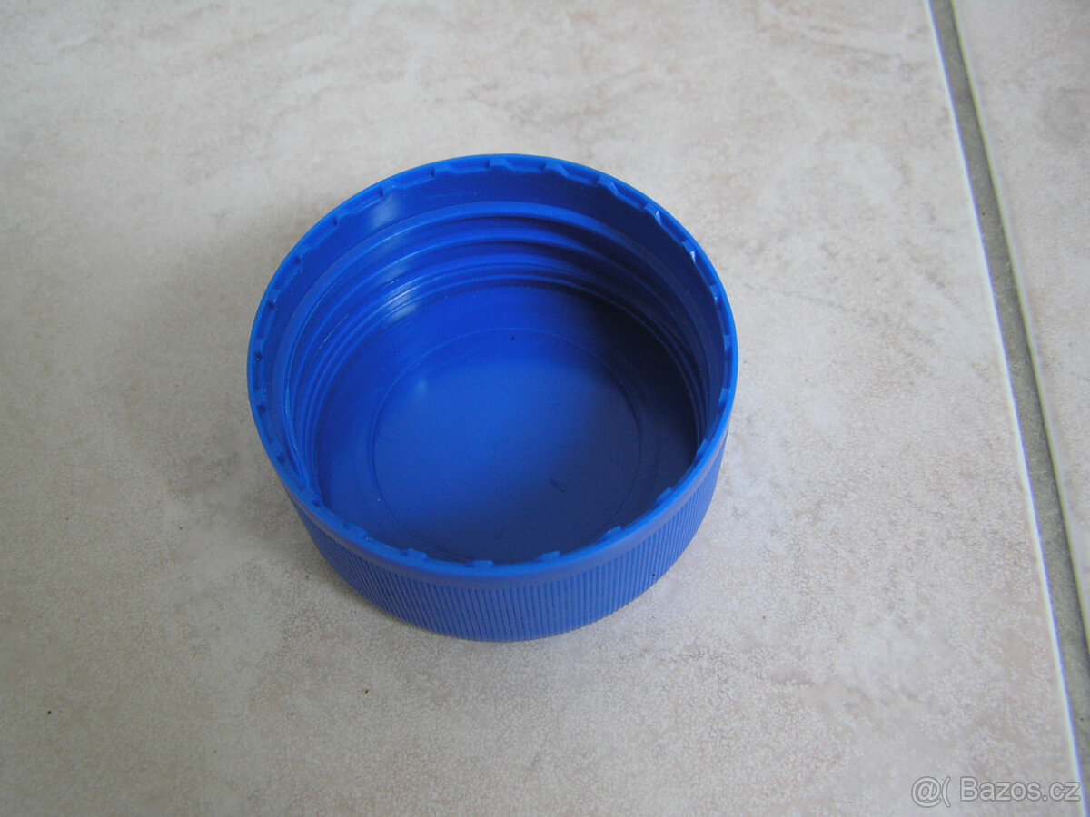 Plastové nádoby - 8