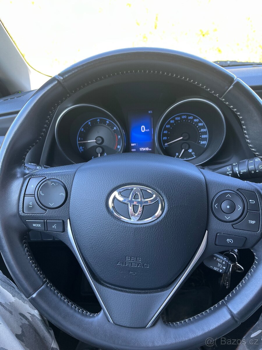 Toyota auris 1,6 LPG - 8