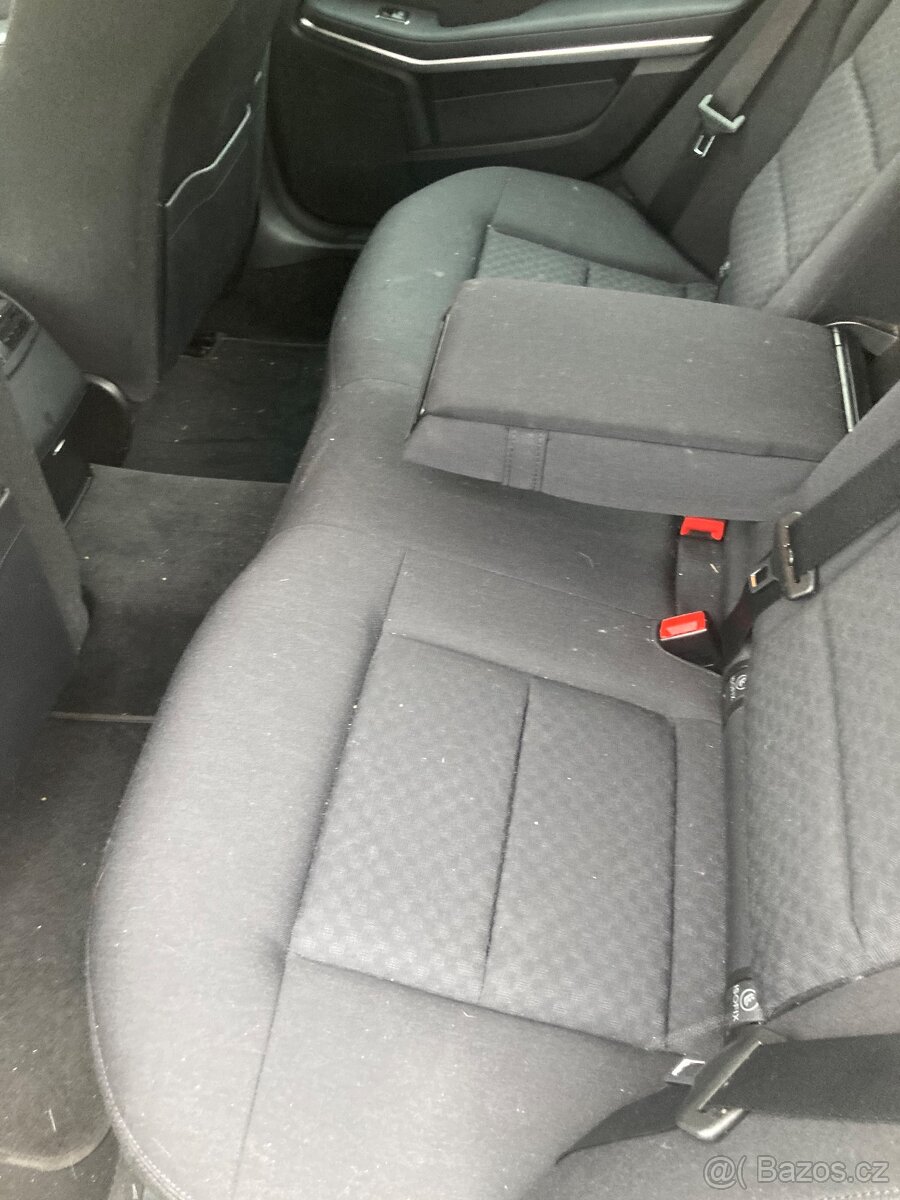 Mercedes E200 CDI - 8