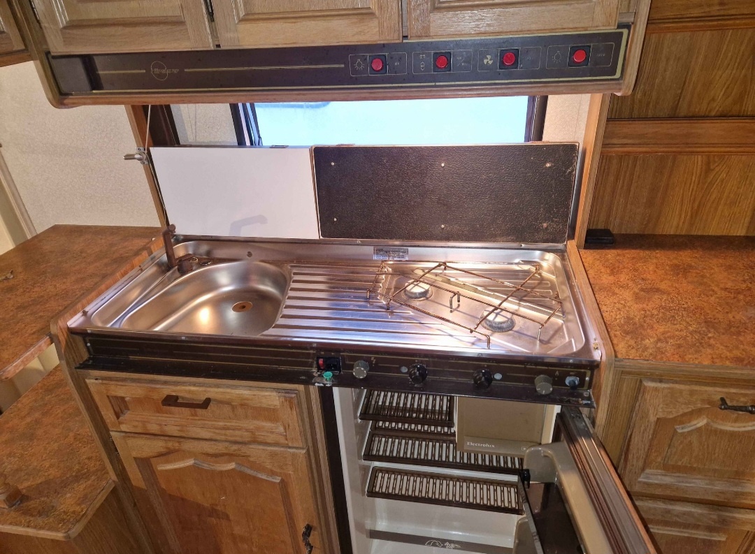 Velký karavan Lux - 8