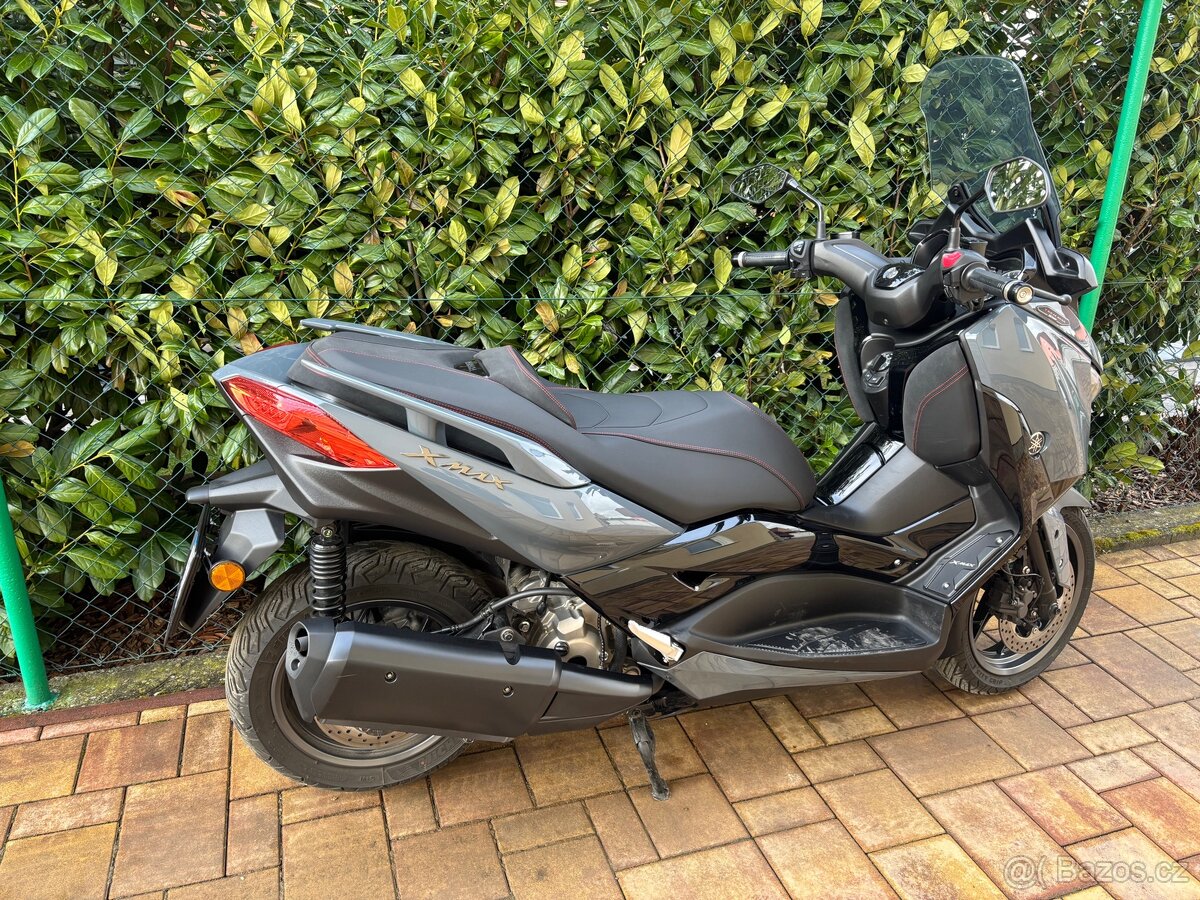 Yamaha X-max 300, TechMax - 8