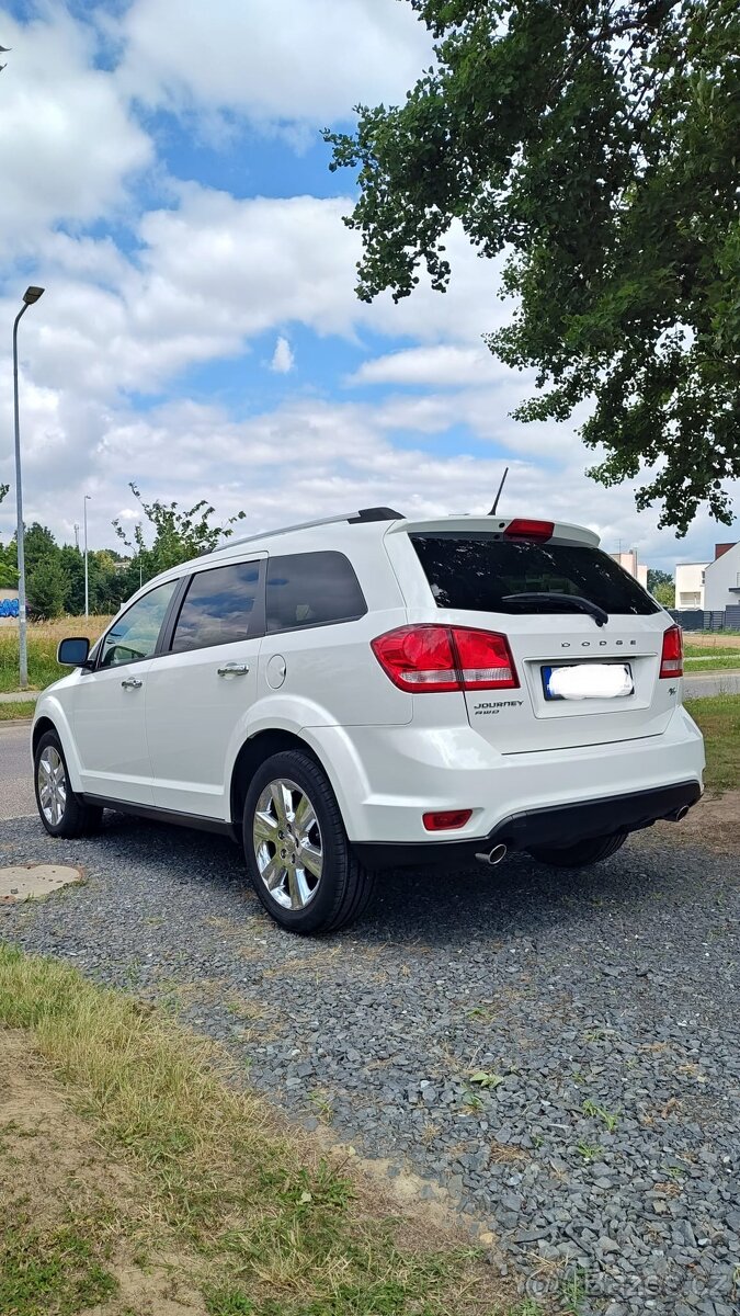 Dodge Journey 3.6 V6 R/T 4x4 - 8