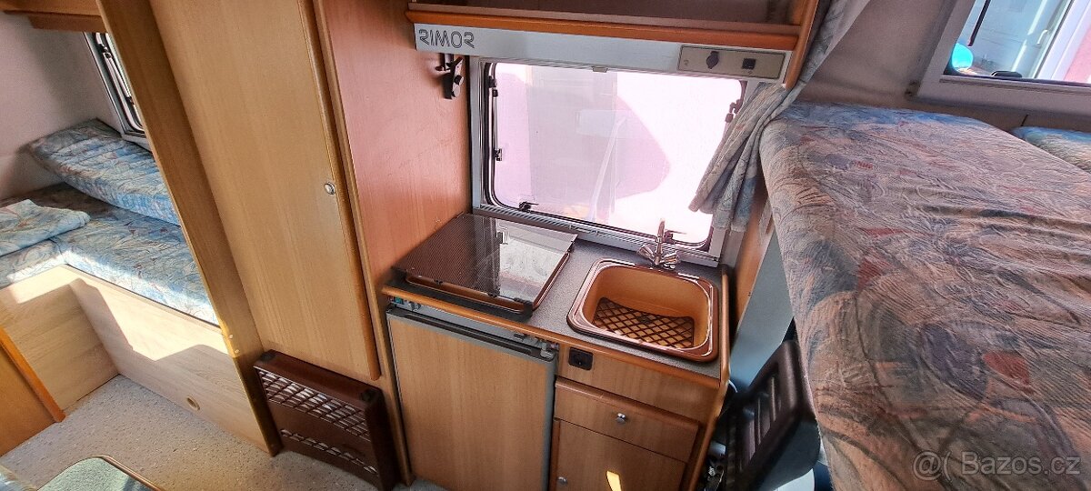 Obytný vůz FIAT DUCATO 5 MÍST - 8