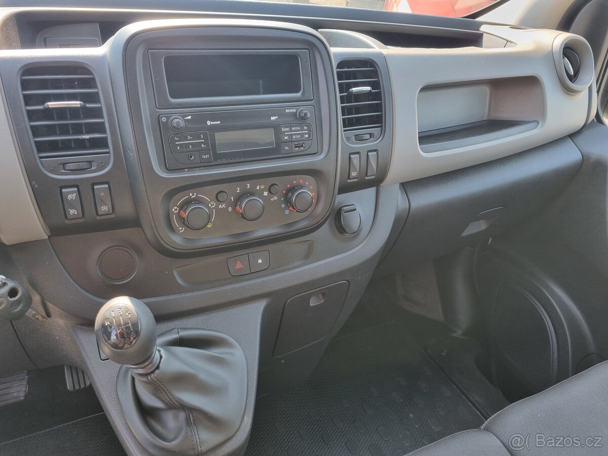 RENAULT TRAFIC LONG L2H1 1.6DCi 92KW R.V.2017 - 8