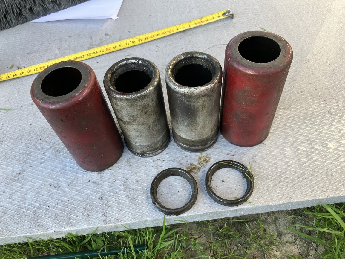 jawa krytky zadních tlumičů - 8