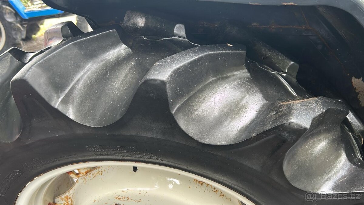 Malotraktor Mitsubishi s kabinou - 8