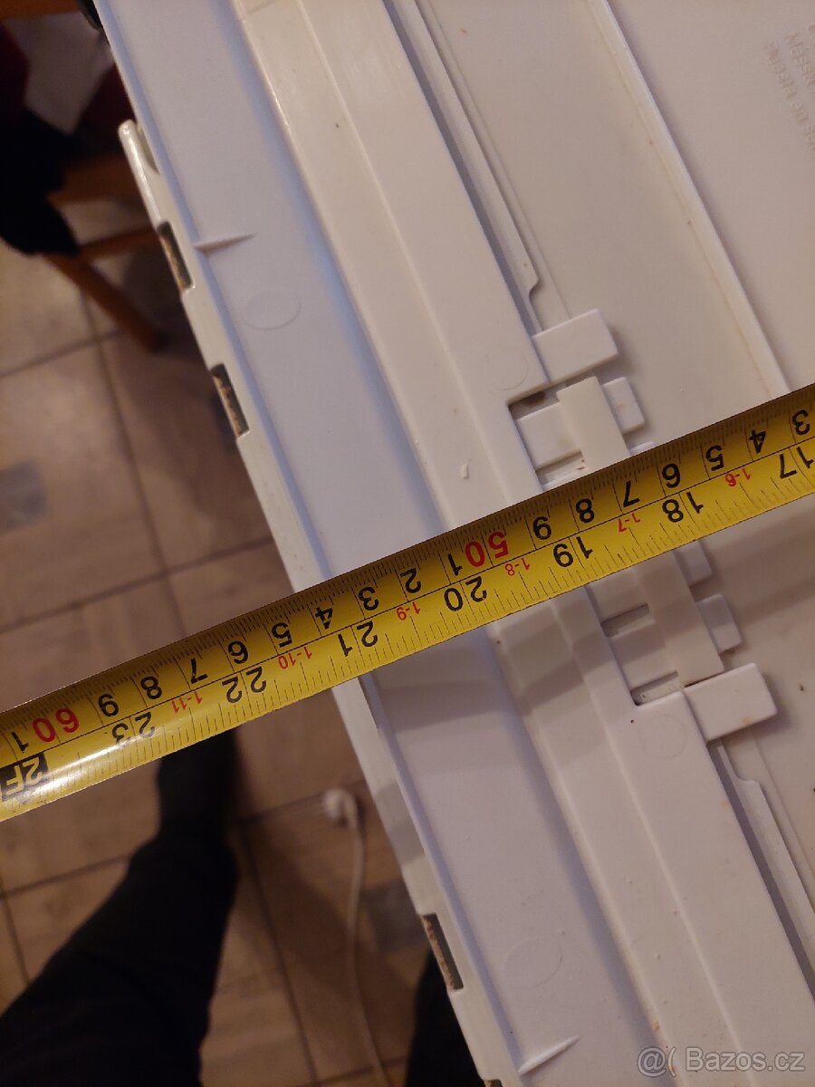 Vestavěná lednice liebher - 8