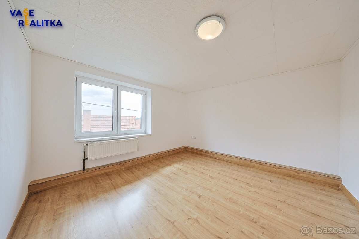 Pronájem, rodinný dům, Valšovice - 8