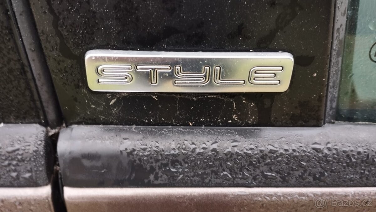 VW Touran1.6 TDI 77kw rok výroby 2012 - 8